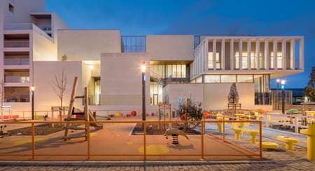 Les Fabriques School