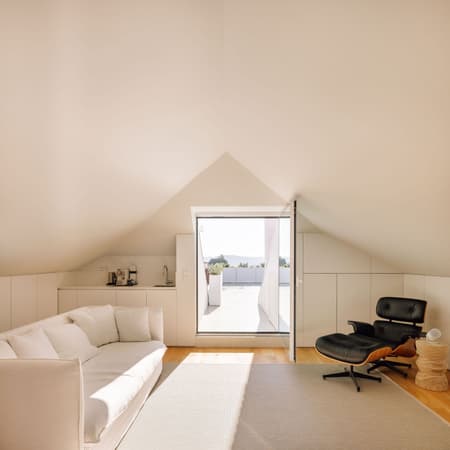 Restelo MGR House