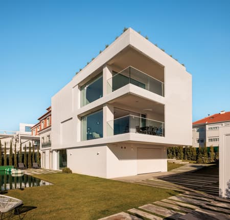 Restelo MGR House