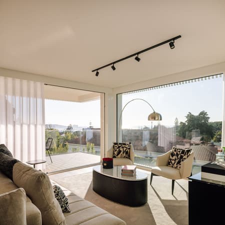 Restelo MGR House
