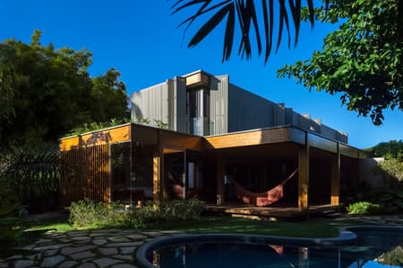 House of Amendoeiras