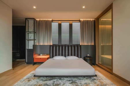 House of Dentist Couple