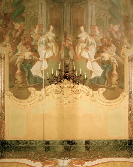 FLOS Palazzo Visconti