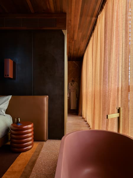 Melbourne Place Hotel