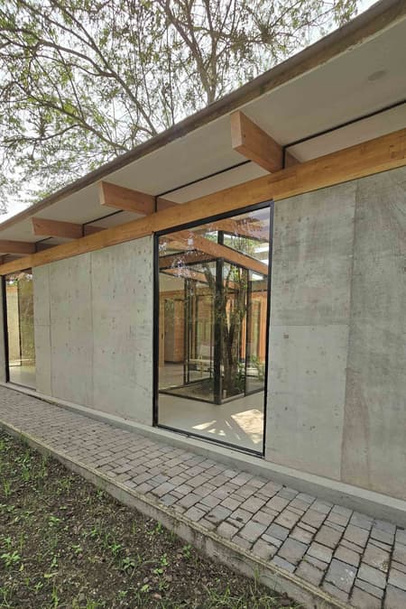 1.5-3 House