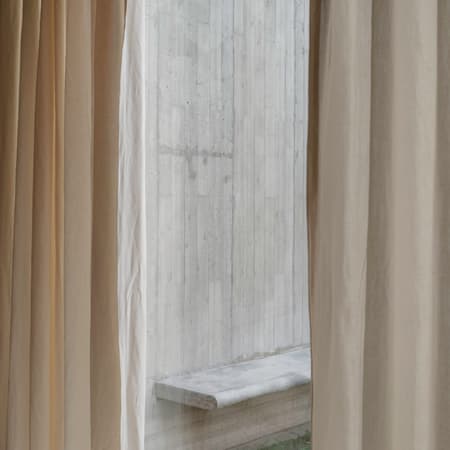 Jisifang Boutique & Woven Moonlight