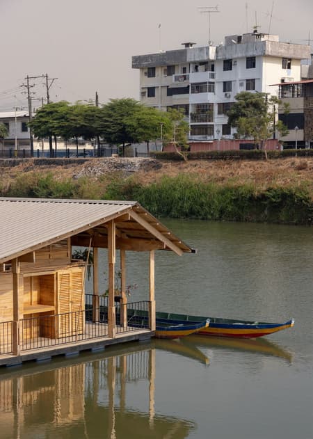 The Floating Neighborhood of Las Balsas