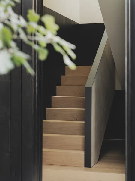899 - S29 House