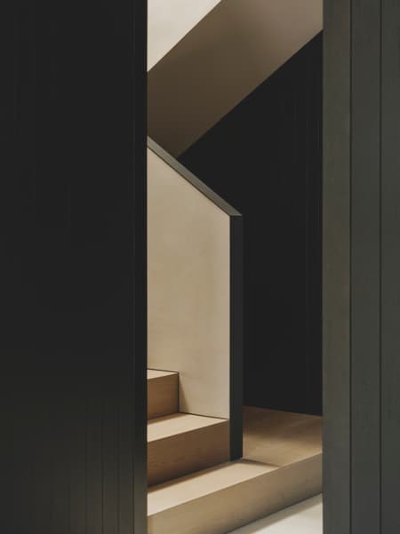 899 - S29 House