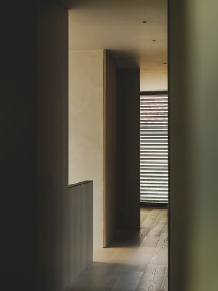 899 - S29 House