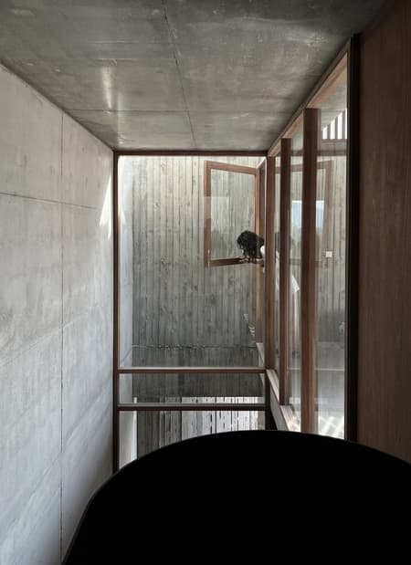 Vertical Tube House - Kam and Ly House