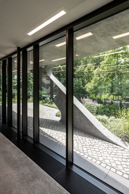 FOM University Pavilion