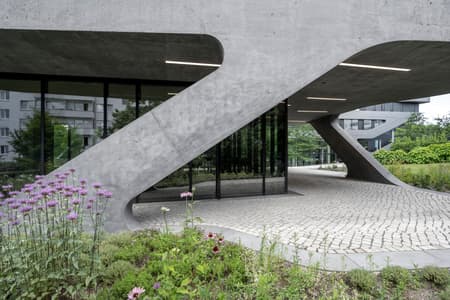 FOM University Pavilion