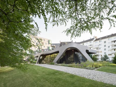 FOM University Pavilion