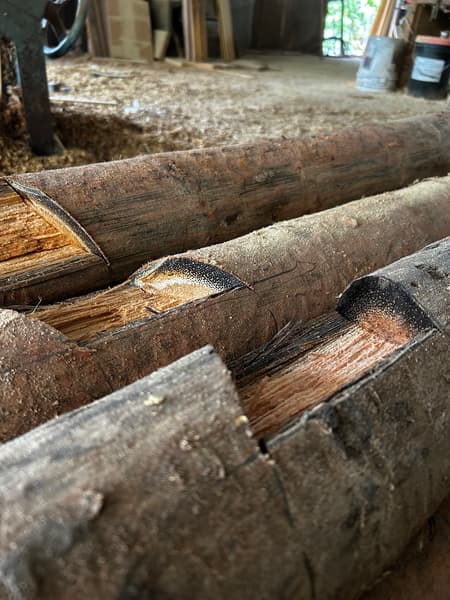 Hoguera de Madera Refuge