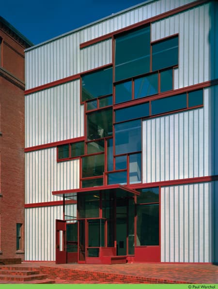 Pratt Institute, Higgins Hall Insertion