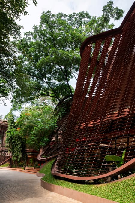 Lattice Creative Garden