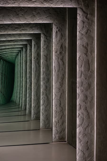 Send Location Flagship Store