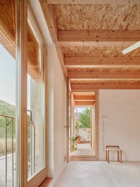 Ses Veles Housing