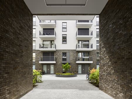 3 Hoefe Office and Residential Building