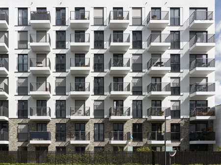 3 Hoefe Office and Residential Building