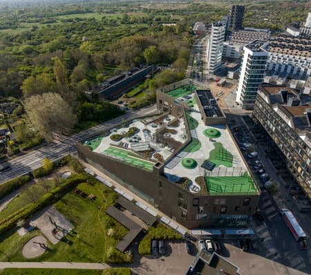 The School on Islands Brygge
