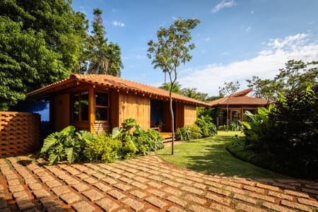 Barão Geraldo House