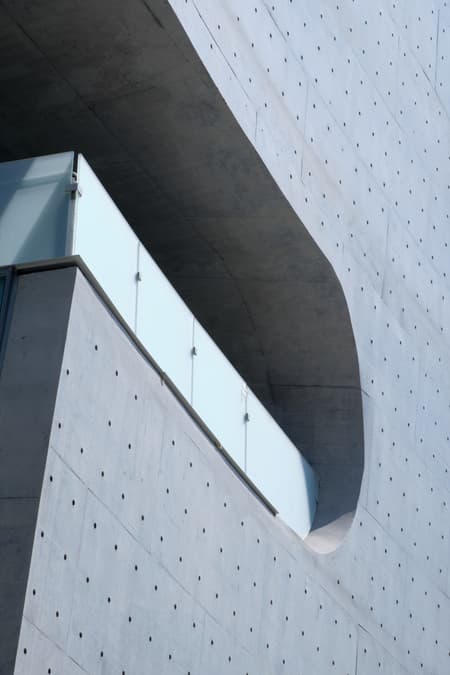 Shanghai Cofco Cultural & Health Center
