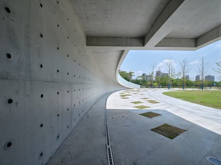 Shanghai Cofco Cultural & Health Center