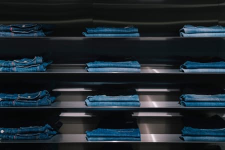 LEAD VIP Room Store