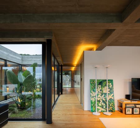 House CR