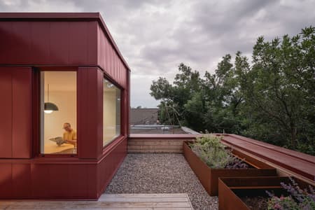 Le Petit Merlot House