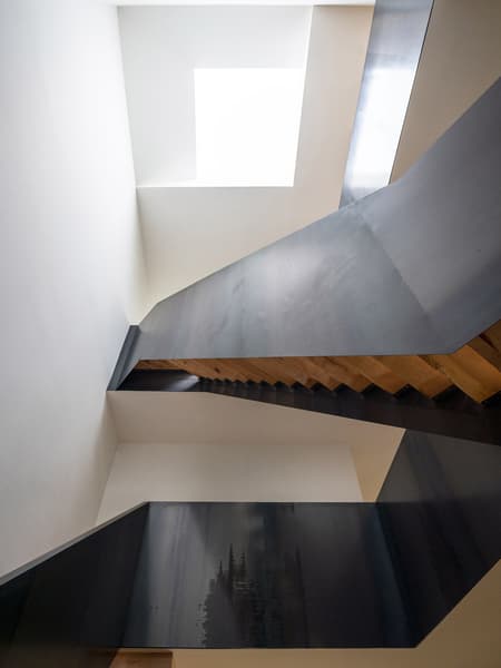 L’Escher residence renovation