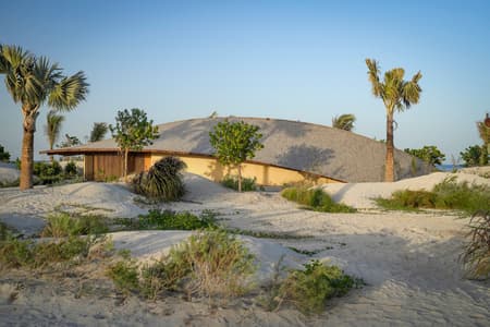 Ummahat 9-3 Hotel, Café and Restaurant