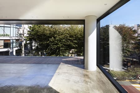 Triplet Code Sinsa Neighborhood Facility