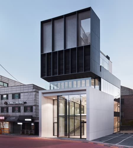 Triplet Code Sinsa Neighborhood Facility