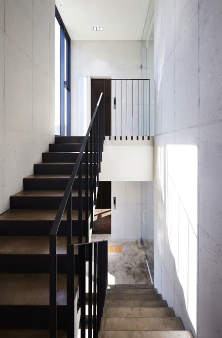 Triplet Code Sinsa Neighborhood Facility