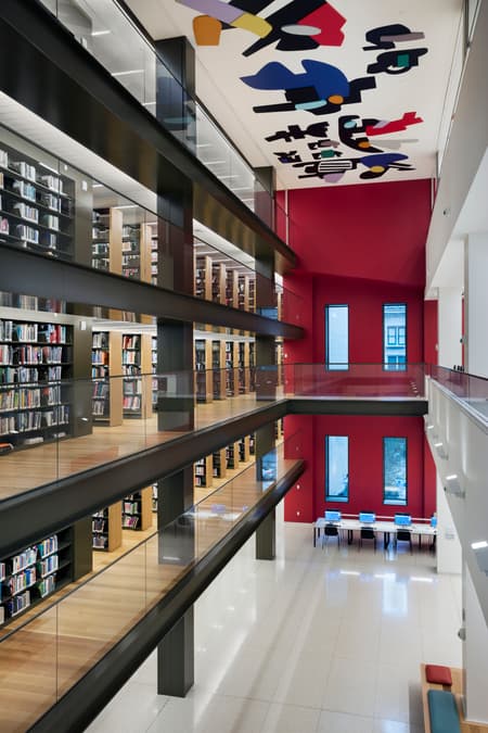 The Stavros Niarchos Foundation Library