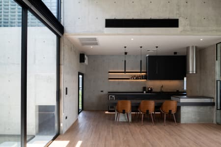P Home