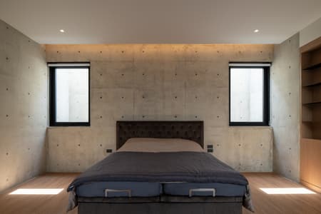 P Home