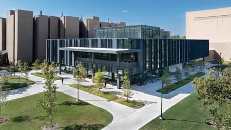 Retail, Auxiliary, and Dining (RAD) Center at the University of Houston