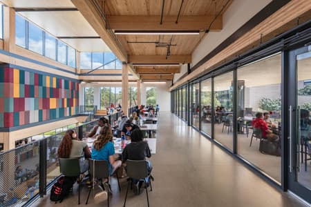 Retail, Auxiliary, and Dining (RAD) Center at the University of Houston
