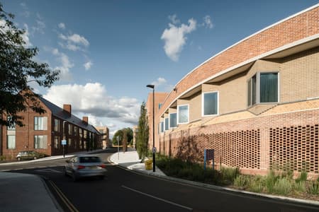 Springfield University Hospital