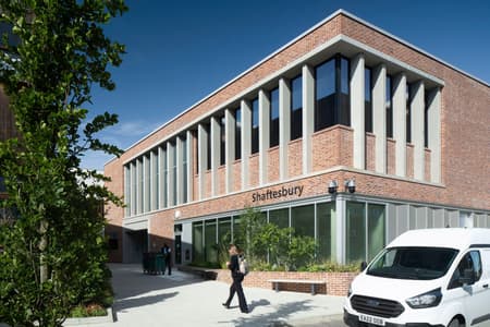 Springfield University Hospital