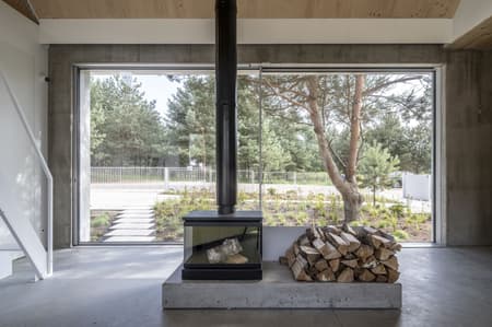 Kownatki Lake House