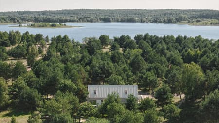 Kownatki Lake House