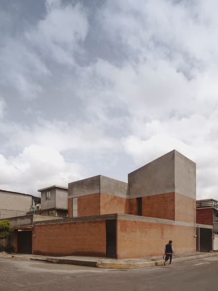 Tiburón House