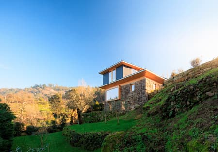 Ermida House