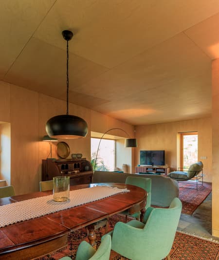 Ermida House