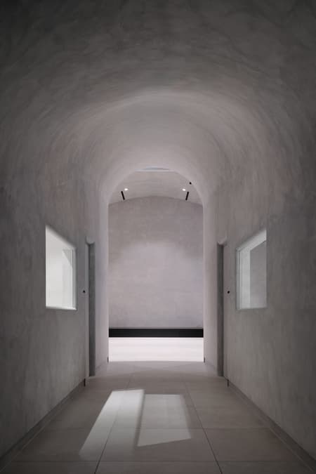 AK Plaza Museum C
